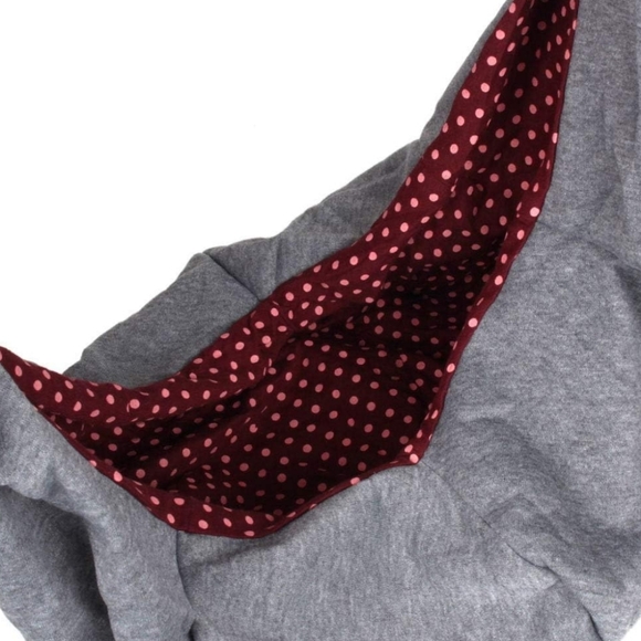 Dog and Cat Sling Carrier – Hands Free Reversible Pet Papoose Bag - Soft Pouch a - Picture 6 of 7